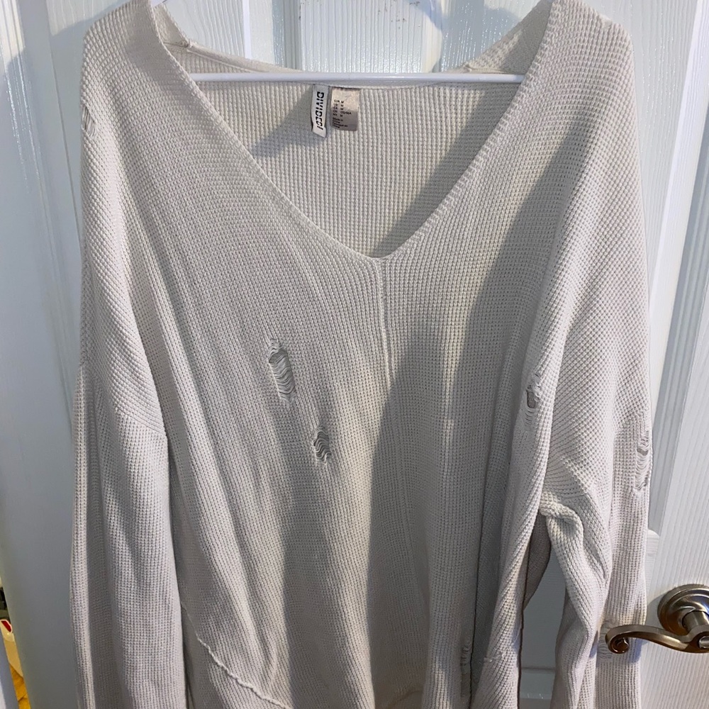 Women’s sweater